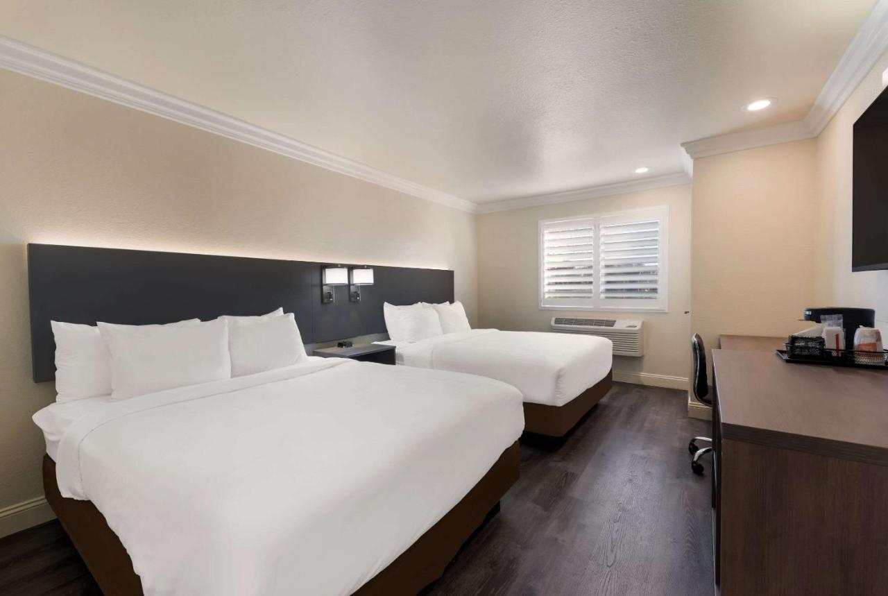Comfort Inn Гилрой Экстерьер фото