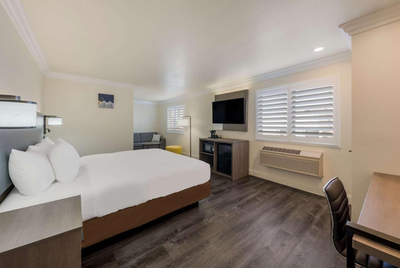 Comfort Inn Гилрой Экстерьер фото