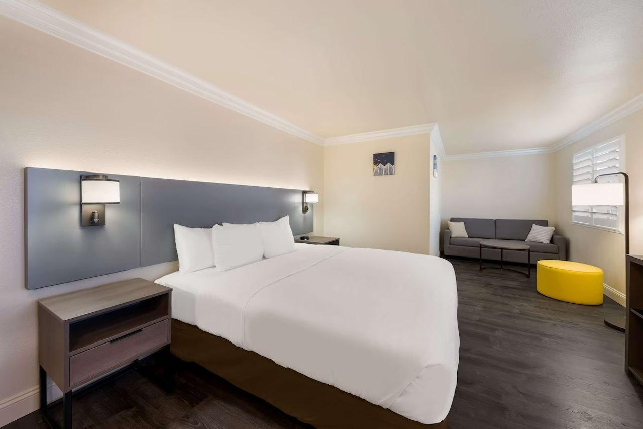 Comfort Inn Гилрой Экстерьер фото